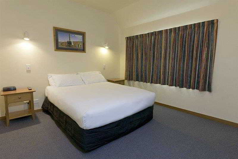 Asure Christchurch Classic Motel & Apartments Екстер'єр фото